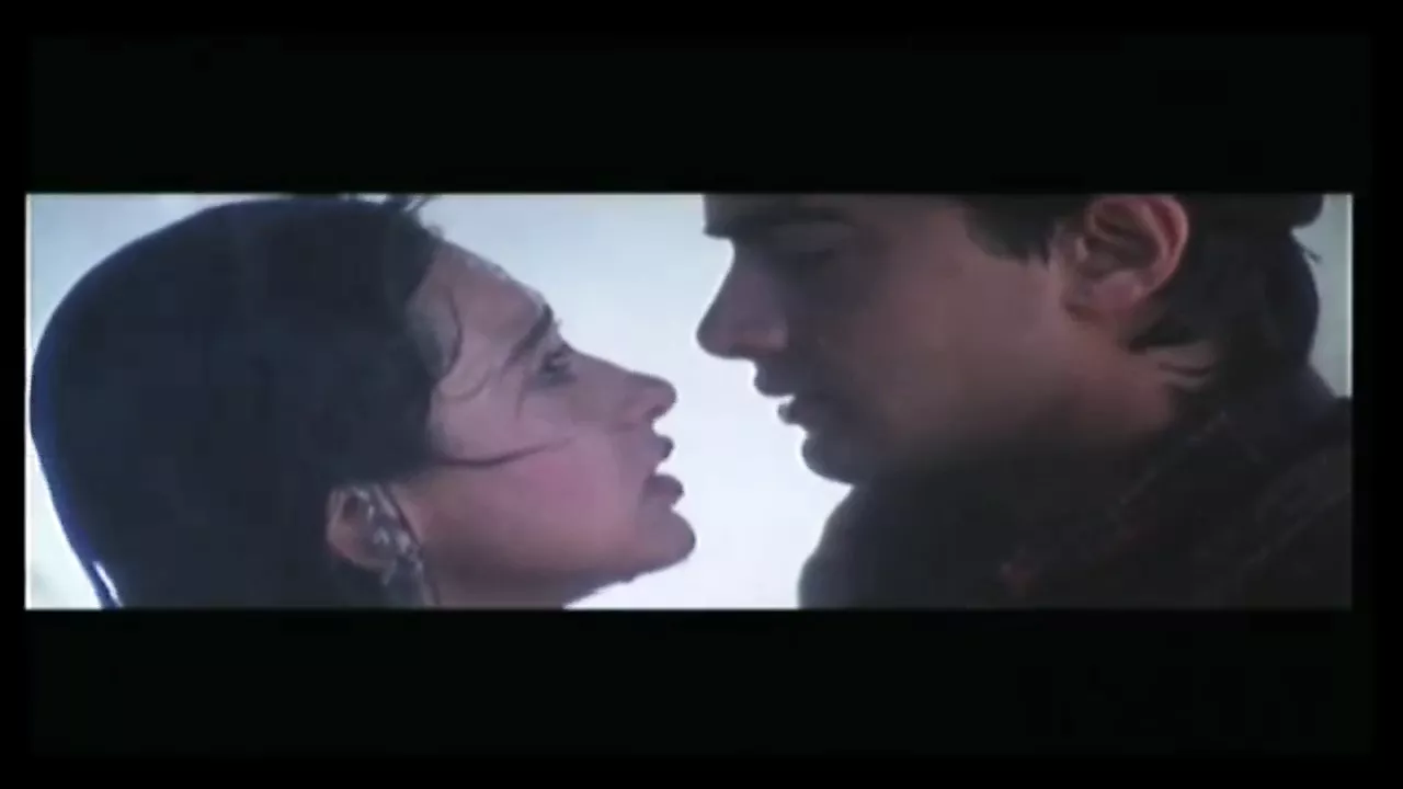 Karishma Kapoor Xxx Movies - Karishma Kapoor long Kiss | xHamster