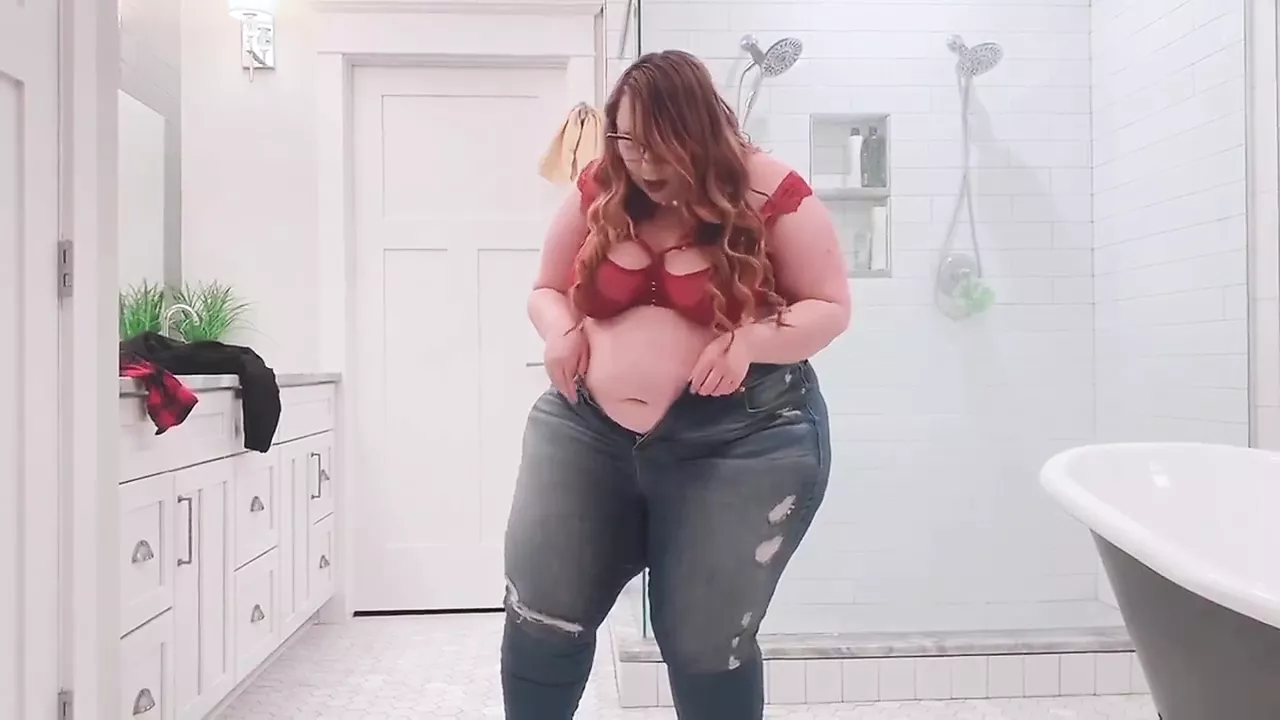 Curvalicious SSBBW Trying on Clothes Sex Pic Hd