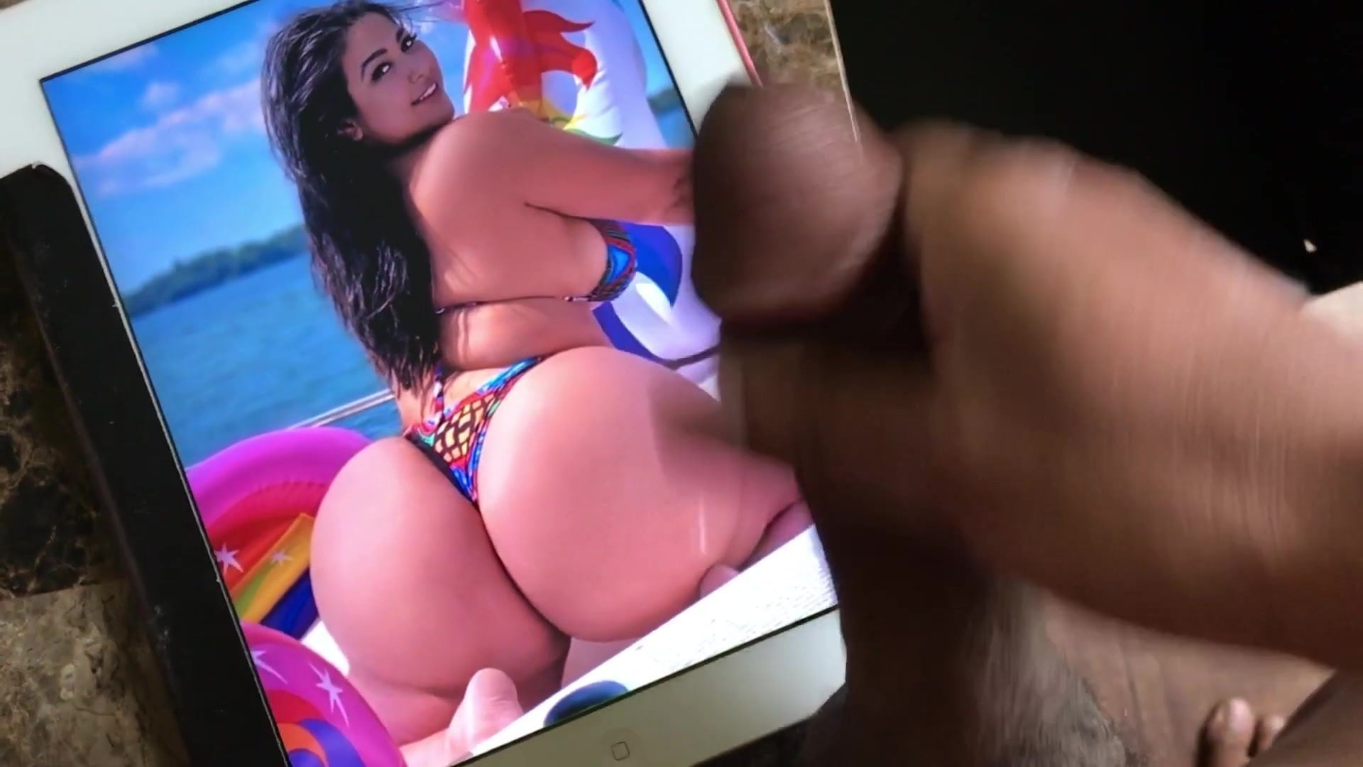 Watch Miss Diamond Doll Big Booty Cum Tribute 2 gay video on xHamster